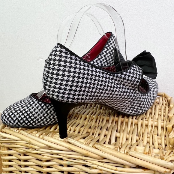 Joe Browns Black & White Houndstooth Bow Stiletto Court Shoes Heels UK Size 6 - Picture 8 of 9